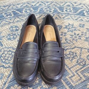 Black Leather Loafers, Likenew!